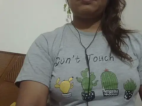 Snapshot of shekira99 chatting on 11, 5, 2026 shekira99 online show from 11, 5, 2026
