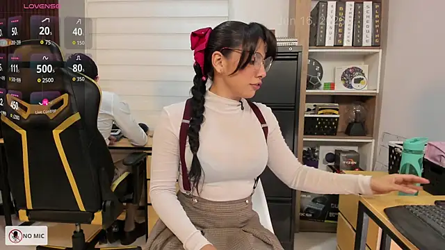 Office Naughty Girl online show from 16, 6, 2026