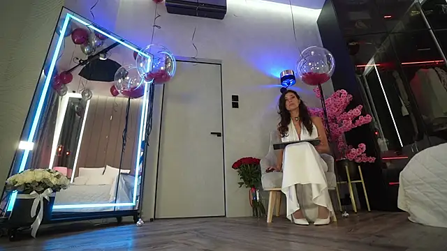 Arte Adelle online show from 26, 4, 2026