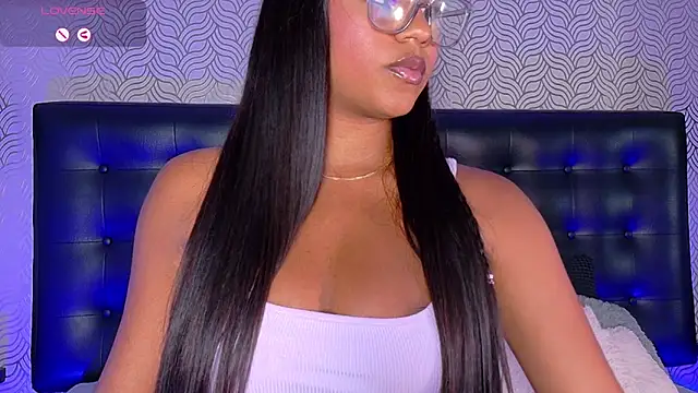 charlotteeruss online show from 18, 3, 2025