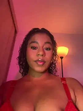 charlotteeruss online show from 8, 7, 2026