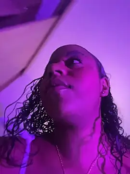 charlotteeruss online show from 23, 7, 2026