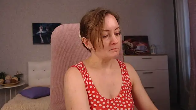 Snapshot of BettyFootFetish chatting on 15, 11, 2025 BettyFootFetish online show from 15, 11, 2025