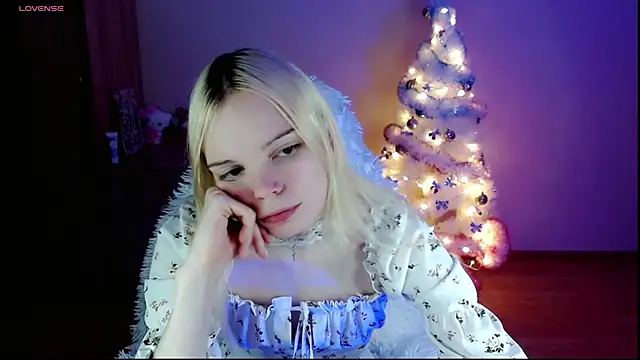 Emily Nyaffee online show from 28, 12, 2024