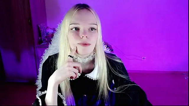 Emily Nyaffee online show from 23, 1, 2025