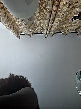 Snapshot of hornycreamybabe chatting on 25, 9, 2025 hornycreamybabe online show from 25, 9, 2025