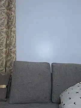 hornycreamybabe online show from 28, 7, 2026