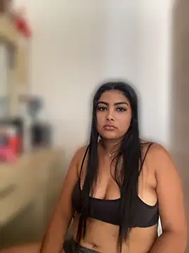 NatashaBrown12 online show from 7, 5, 2026