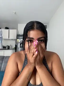 NatashaBrown12 online show from 22, 6, 2026