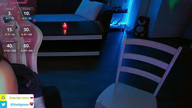 PetiteAngel666 online show from 22, 2, 2025