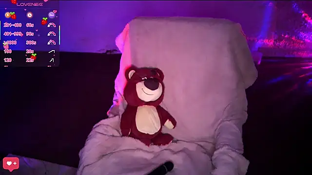 PetiteAngel666 online show from 2, 12, 2025