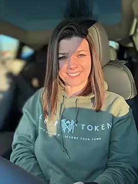 LadyLena1 online show from 27, 1, 2025