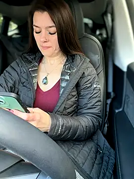 LadyLena1 online show from 17, 11, 2025