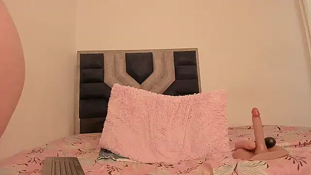 TiiffanyEvans1 online show from 2, 2, 2026