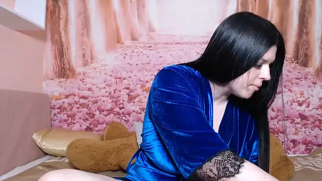 Annatrybebetter online show from 5, 5, 2026