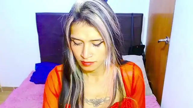 Queen camila online show from 11, 2, 2025