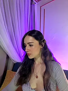 Kate Amaretto  online show from 6, 2, 2026