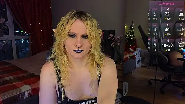 Lori Myaf online show from 4, 2, 2025