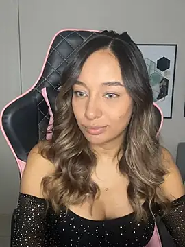 DianaHopson online show from 9, 2, 2025