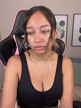 DianaHopson online show from 2, 3, 2025