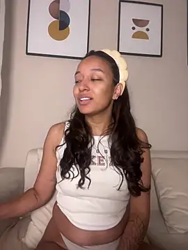 DianaHopson online show from 28, 4, 2026