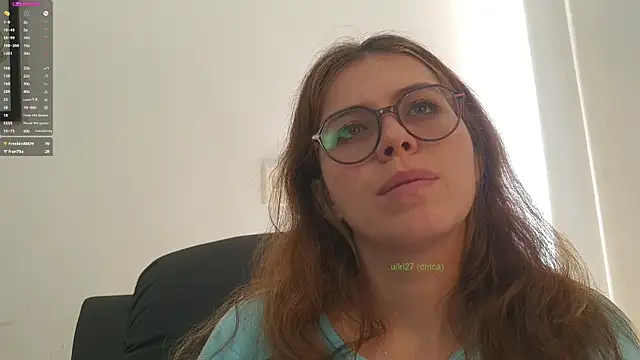 Snapshot of irinasweet27 chatting on 12, 1, 2025 irinasweet27 online show from 12, 1, 2025