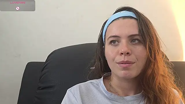 Snapshot of irinasweet27 chatting on 2, 10, 2025 irinasweet27 online show from 2, 10, 2025