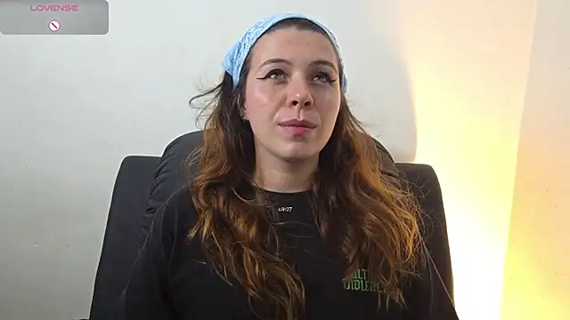 Snapshot of irinasweet27 chatting on 4, 10, 2025 irinasweet27 online show from 4, 10, 2025