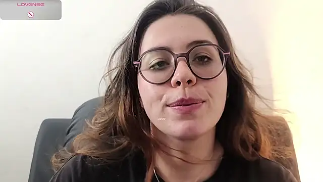 Snapshot of irinasweet27 chatting on 24, 10, 2025 irinasweet27 online show from 24, 10, 2025