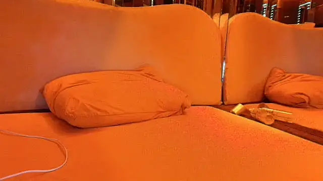 ROXYNL online show from 3, 10, 2025