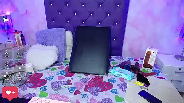 sexycandy07 online show from 10, 1, 2025