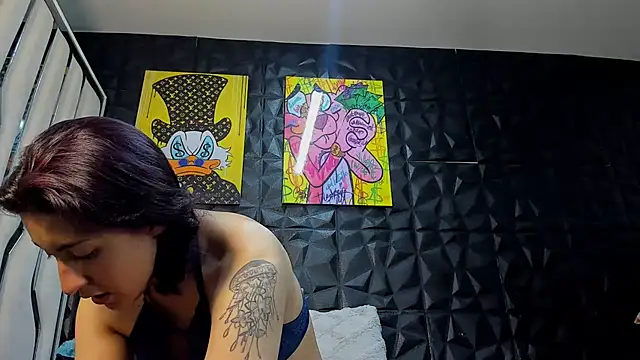 AngelaLinaresx69 online show from 24, 2, 2026