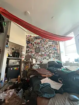 DownstairsSky online show from 1, 10, 2025