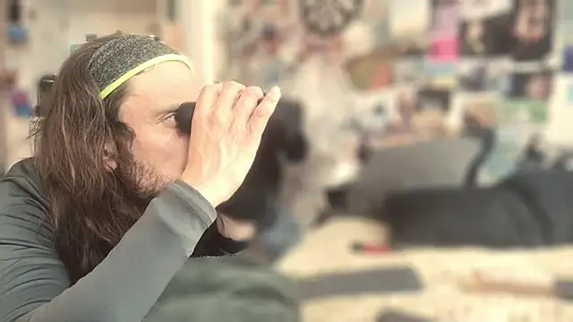 DownstairsSky online show from 13, 10, 2025