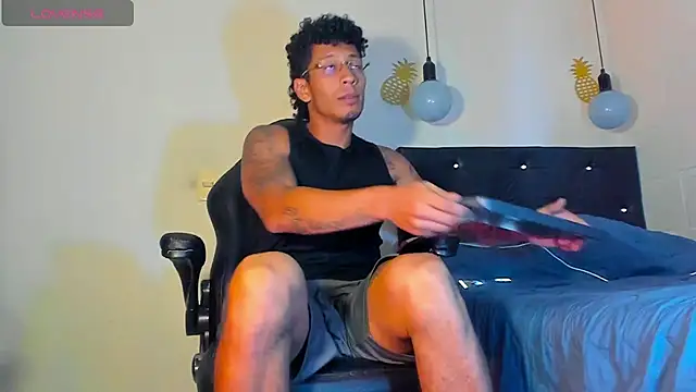 FuckHardlove online show from 6, 1, 2025