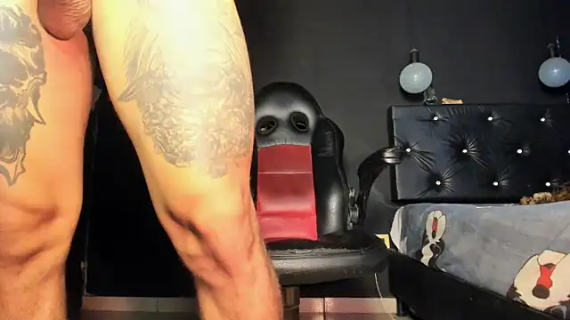 Snapshot of FuckHardlove chatting on 31, 5, 2026 FuckHardlove online show from 31, 5, 2026