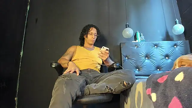 Snapshot of FuckHardlove chatting on 14, 6, 2026 FuckHardlove online show from 14, 6, 2026