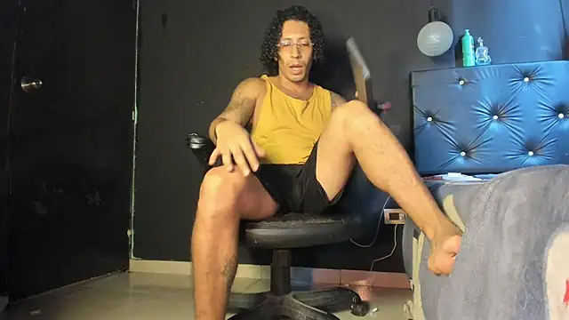 Snapshot of FuckHardlove chatting on 15, 6, 2026 FuckHardlove online show from 15, 6, 2026