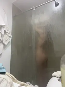 Ameellie online show from 15, 10, 2025