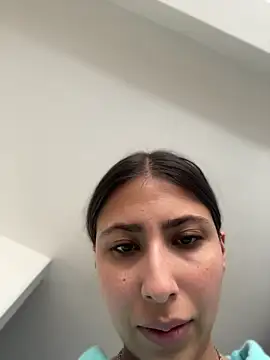 Ameellie online show from 28, 4, 2026