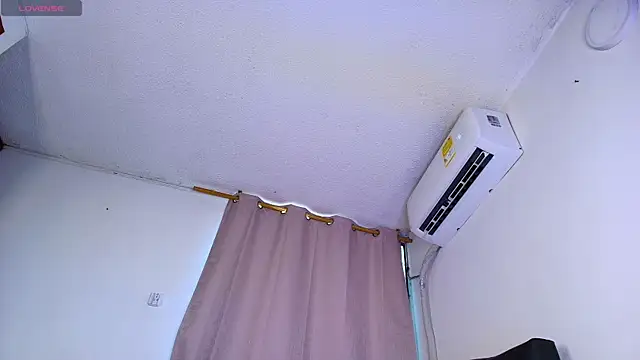 Mia depp online show from 21, 4, 2026