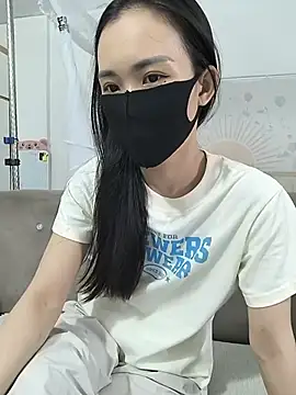 I AM NOT A SLUT online show from 3, 6, 2026