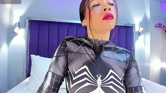 Snapshot of SaraRiley chatting on 31, 10, 2025 SaraRiley online show from 31, 10, 2025