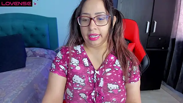 charlotee lovee69 online show from 6, 2, 2025