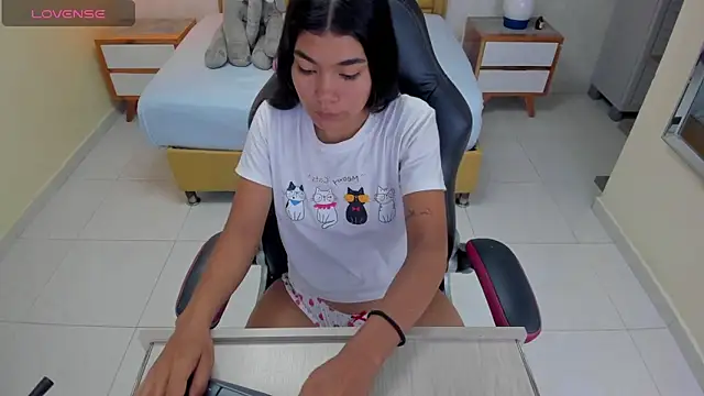 MILEY JOAS2 online show from 11, 3, 2025