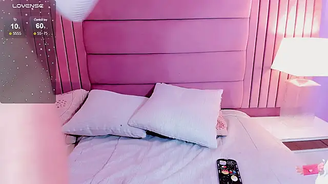 Snapshot of andrea_alvarz chatting on 27, 12, 2024 andrea alvarz online show from 27, 12, 2024