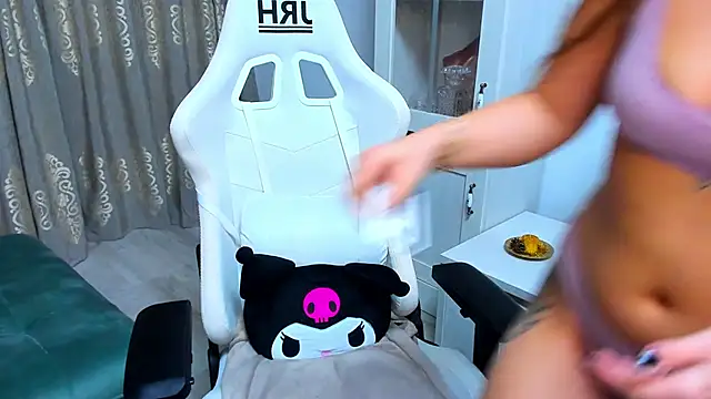 EveEvian online show from 25, 2, 2025