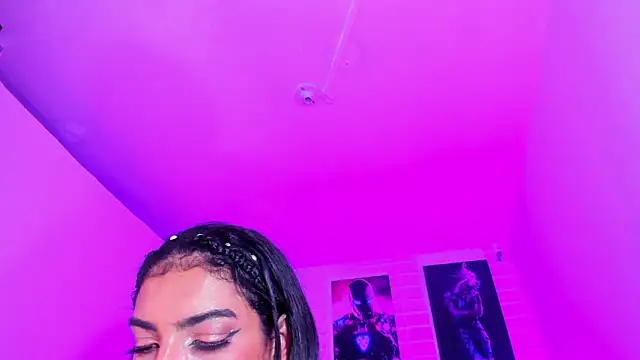 Alahia Rodriguez online show from 1, 3, 2025