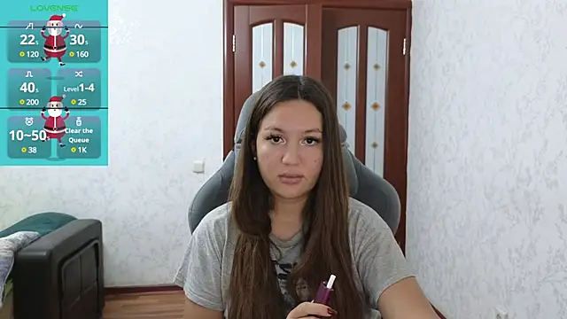 Nelly Fischer online show from 12, 12, 2024