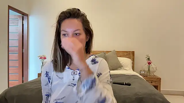 Nelly Fischer online show from 27, 9, 2025